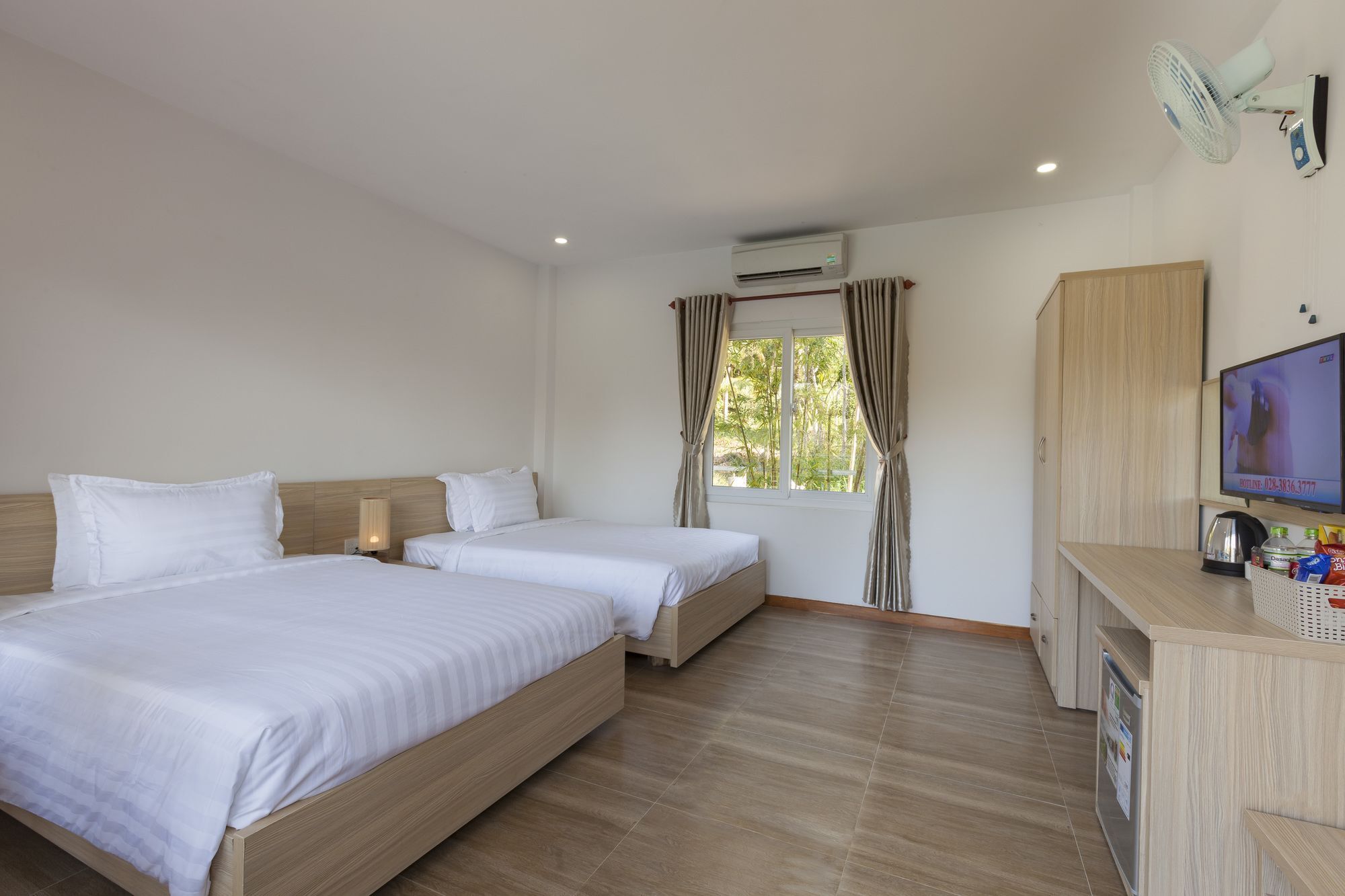 Colibri Resort Дуонг-Донг Экстерьер фото