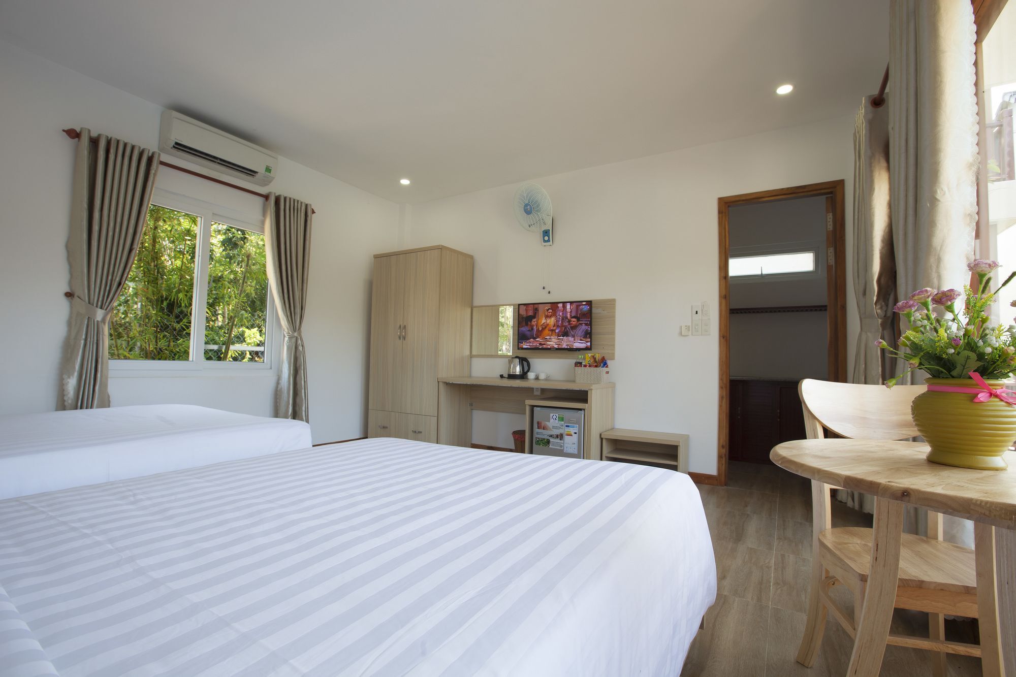 Colibri Resort Дуонг-Донг Экстерьер фото