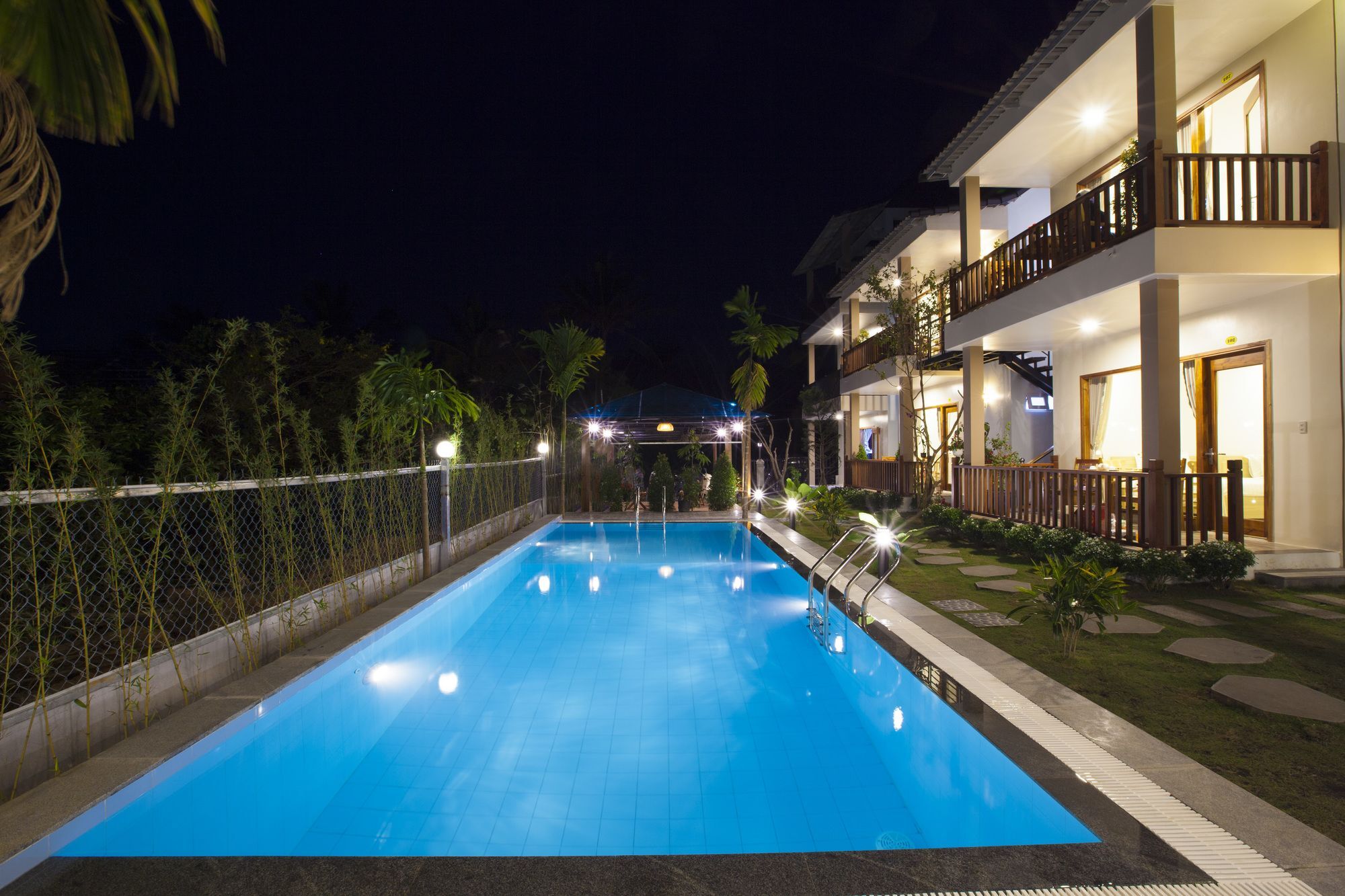 Colibri Resort Дуонг-Донг Экстерьер фото